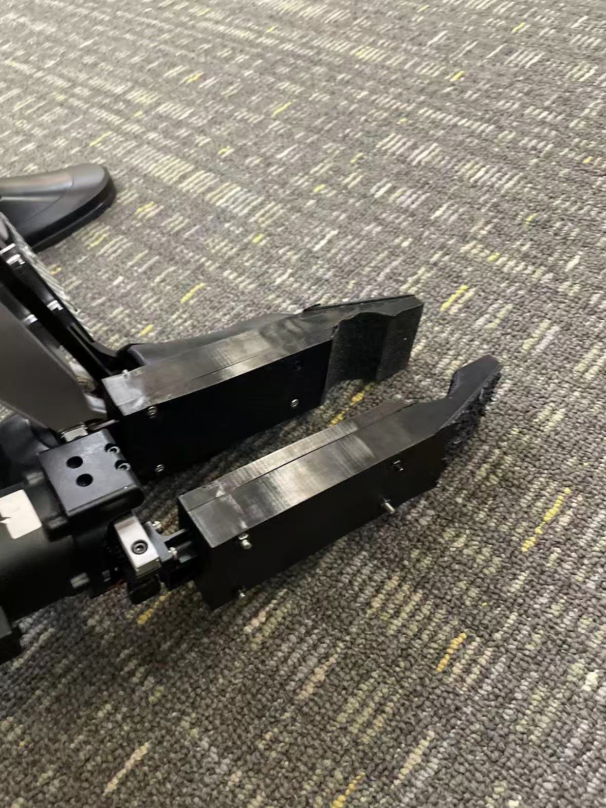 TPU 手套夹爪